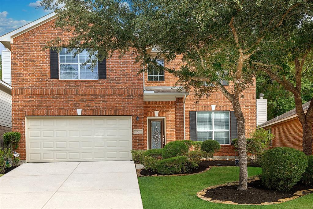 47 N Spinning Wheel Circle, The Woodlands, TX 77382