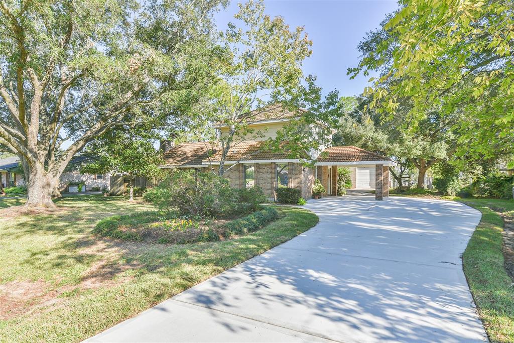 2205 Airline Drive, Friendswood, TX 77546