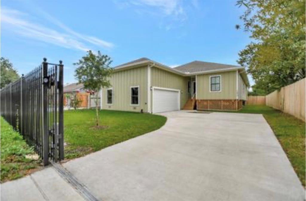 7654  Southern Street Houston Texas 77087, 3