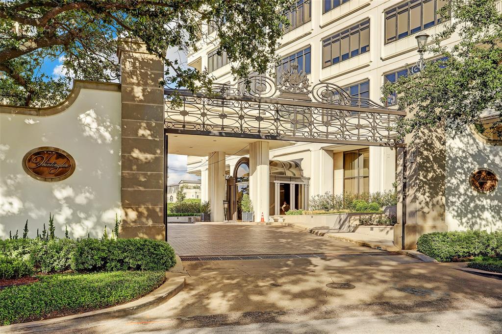 2121 Kirby Drive 10SW, Houston, TX 77019