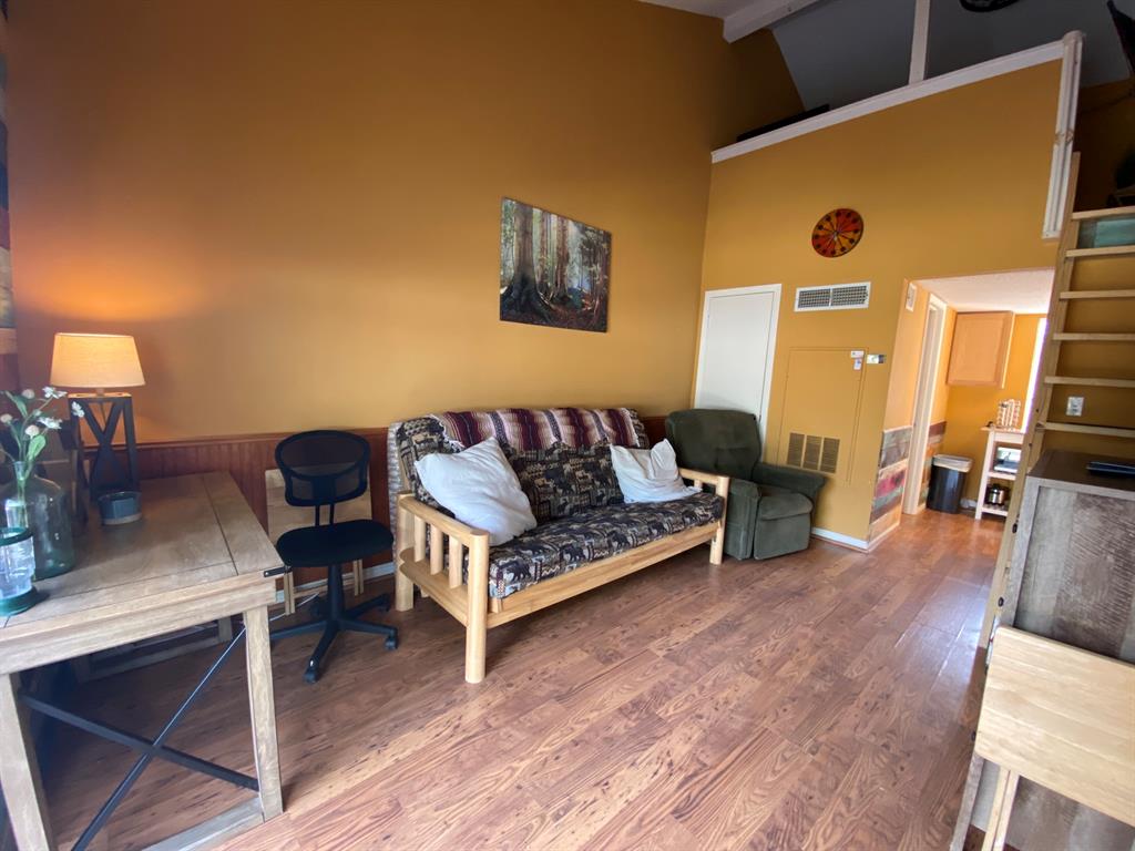 118 Bass Boat Village