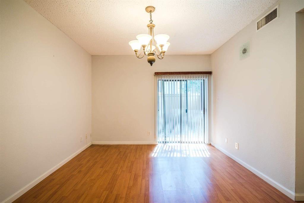 Photo #7: 64102859 Listing 