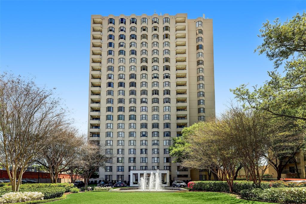 Condos, Lofts and Townhomes for Sale in Houston High Rise Condos