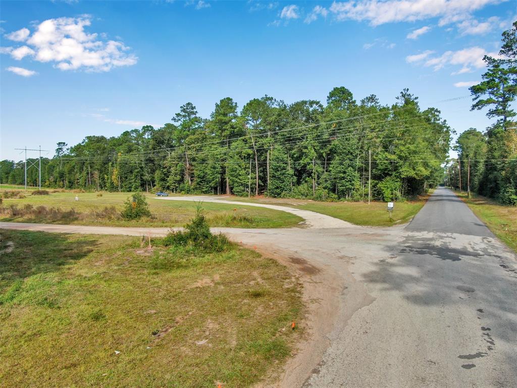 60  Smith Lane Road Cleveland Texas 77328, Cleveland