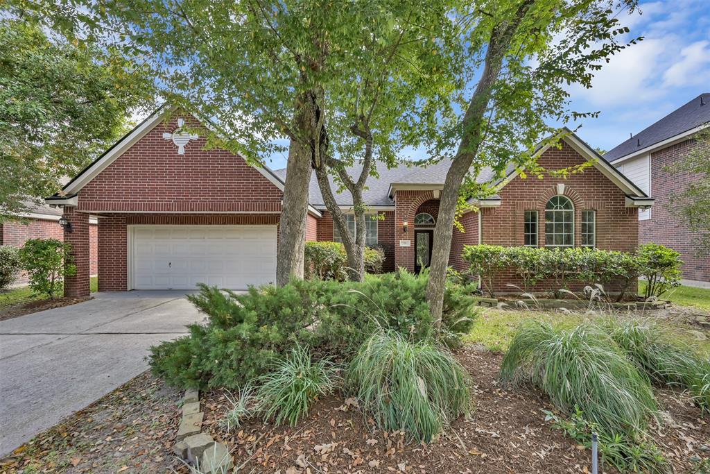 18 Ginger Springs Place, The Woodlands, TX 77385