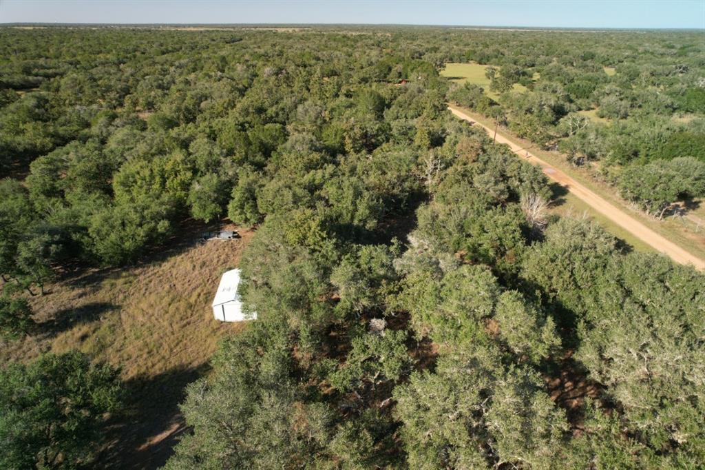 143  Pvt Rd 1065  Hallettsville Texas 77964, 68
