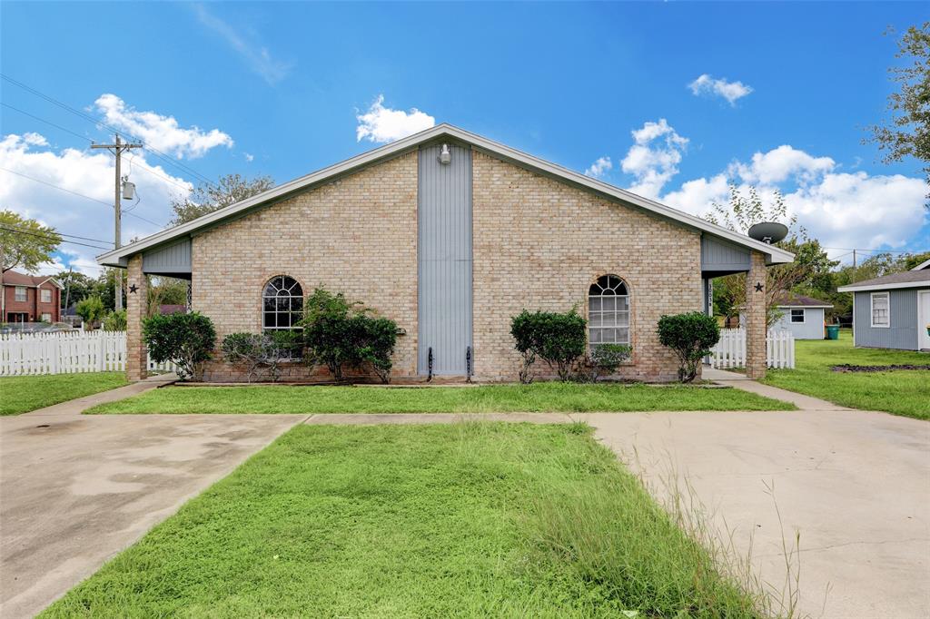 3003 Taylor Street, La Marque Photo