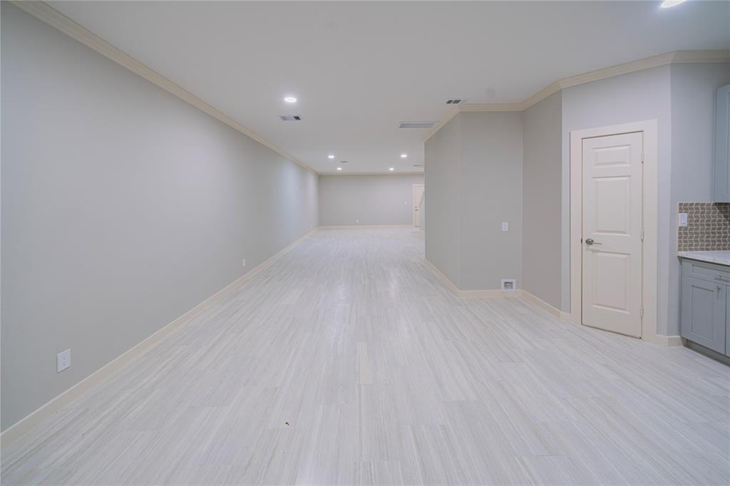 Photo #4: 57104833 Listing 