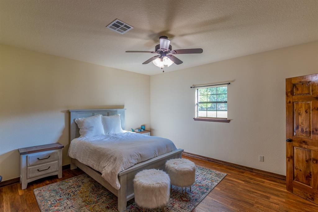 19216 Fm 442 Road, Needville, TX 77461