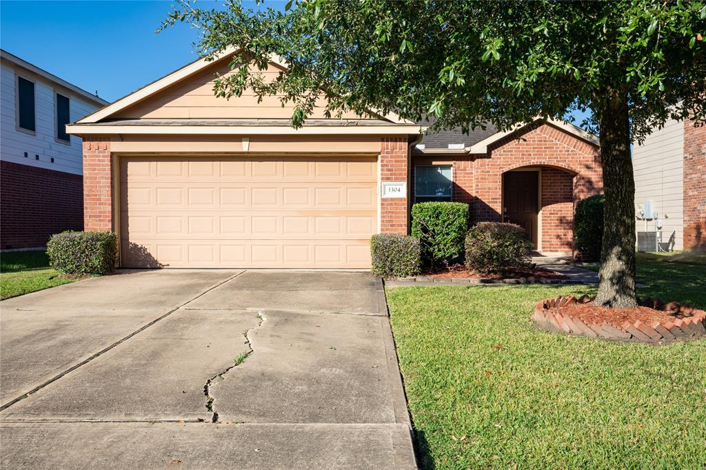 3304  Trail Hollow Drive Pearland Texas 77584, Pearland