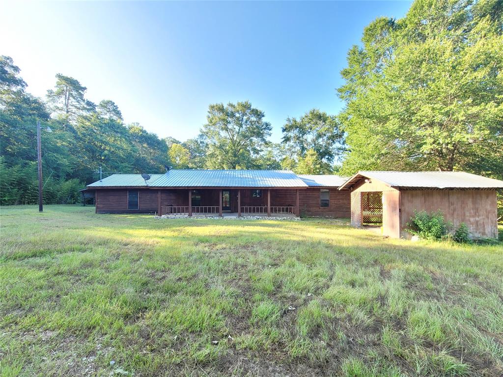 208  Private Road 6350  Chester Texas 75936, Chester