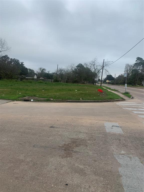 9125  Noel Street Houston Texas 77033, Houston