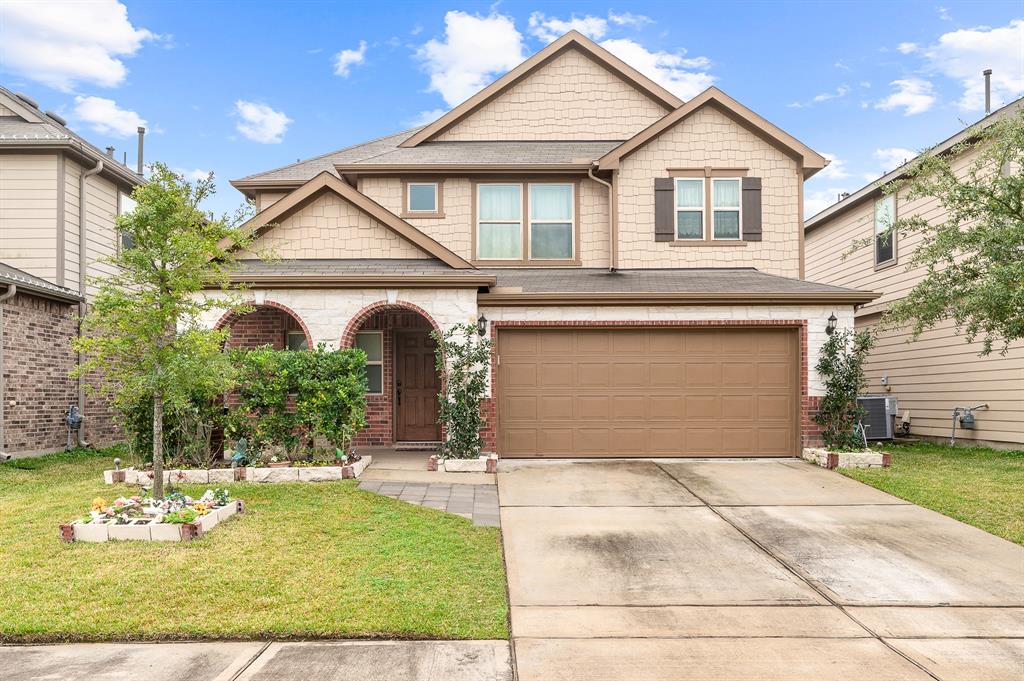 2619 Amber Thicket Ct, Houston, TX 77038