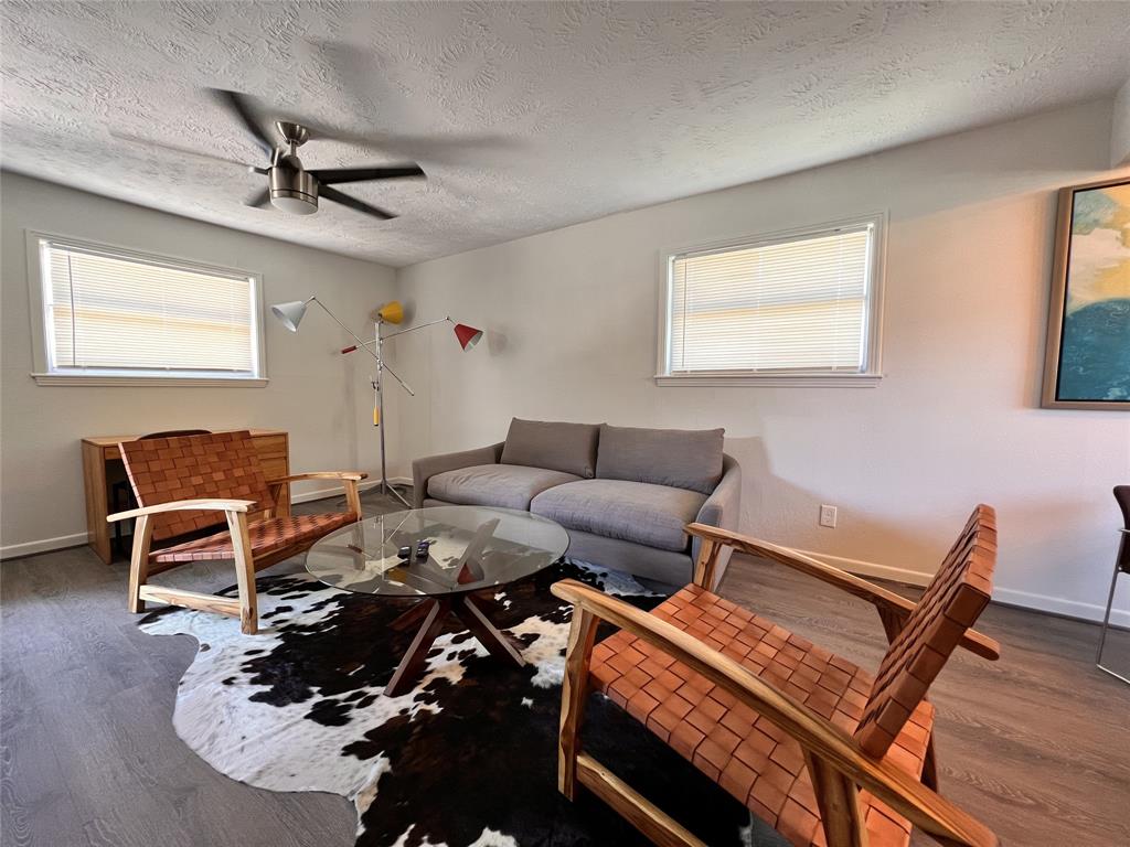2420  Mcduffie Street Houston Texas 77019, Houston