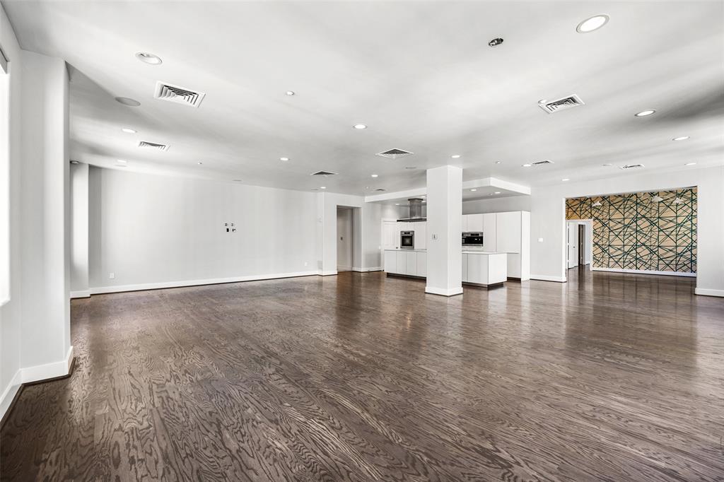 Photo #9: 13619334 Listing 