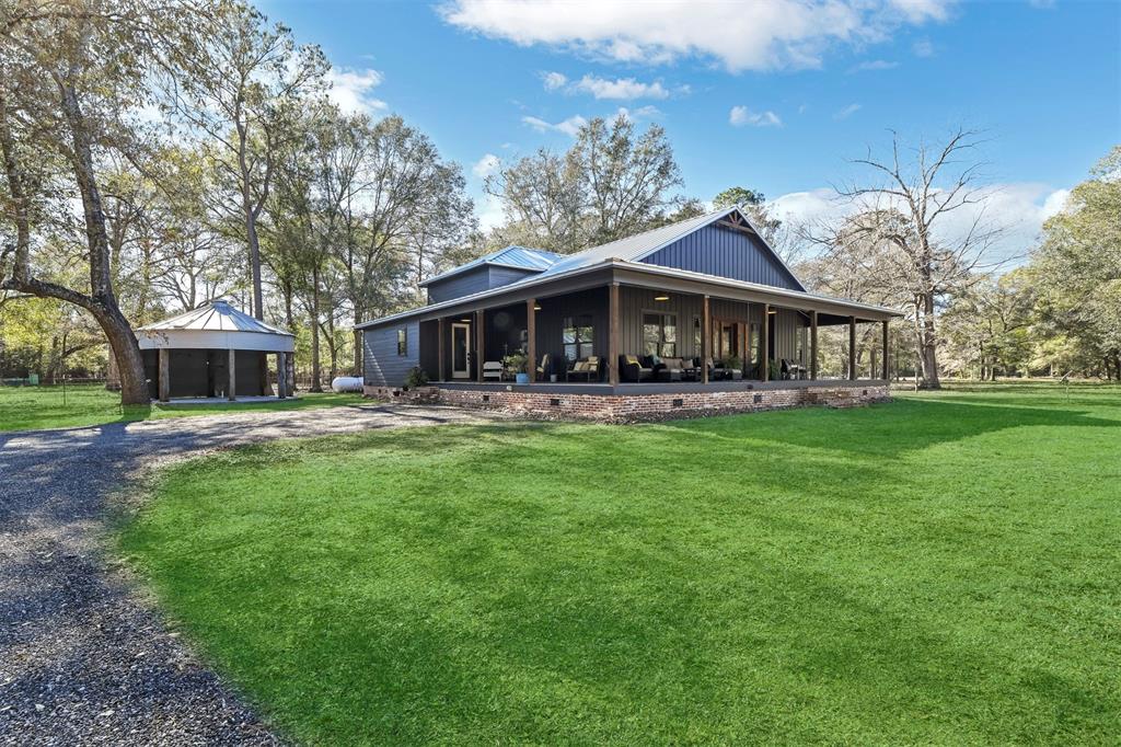 160  County Road 2243  Cleveland Texas 77327, 52