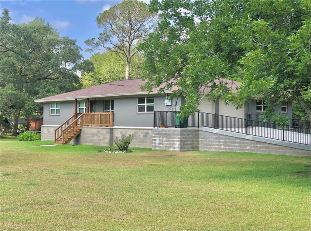 325  County Road 893a  Angleton Texas 77515, Angleton