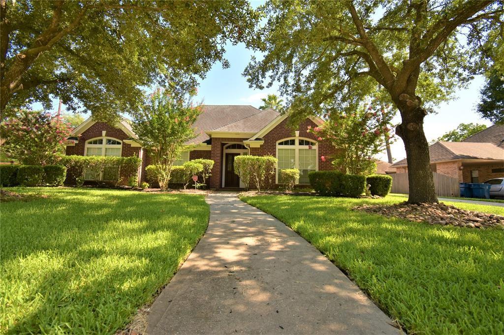 Sold 7622 Aerobic Avenue, Humble, TX 77346 3 Beds / 2 Full Baths