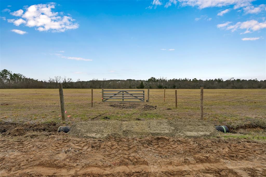TBD  Whispering Pines Road New Waverly Texas 77358, New Waverly