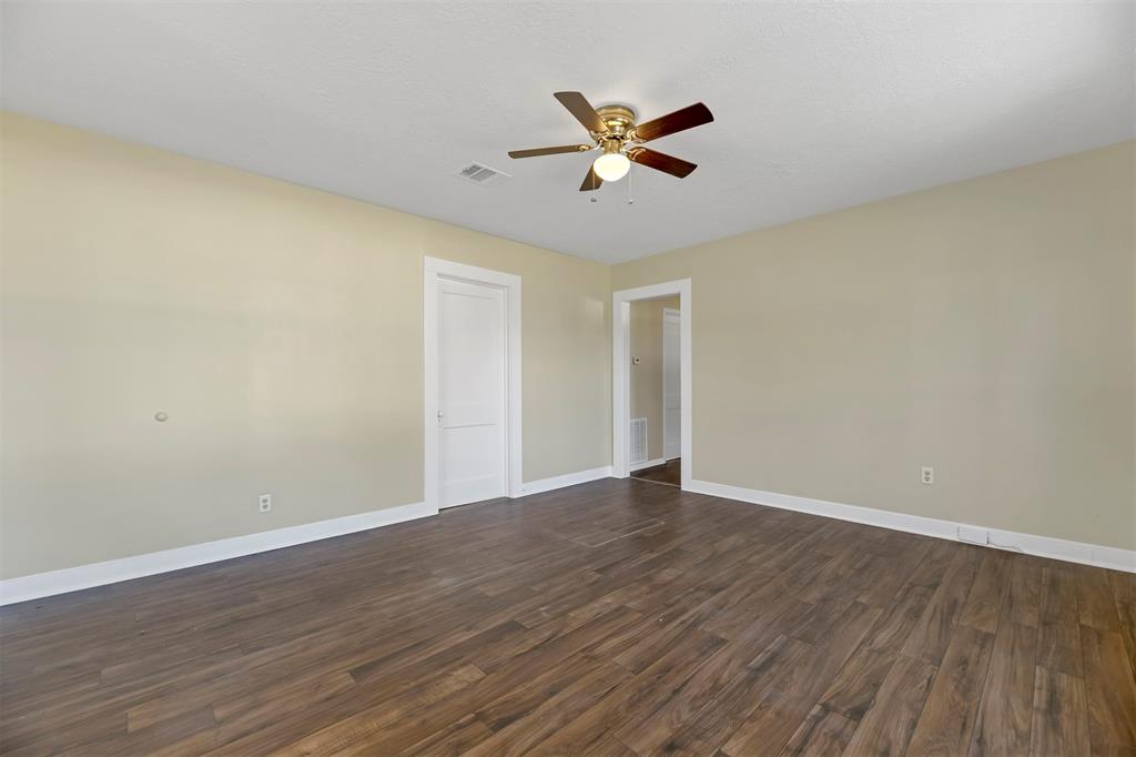 1813 Jefferson Drive