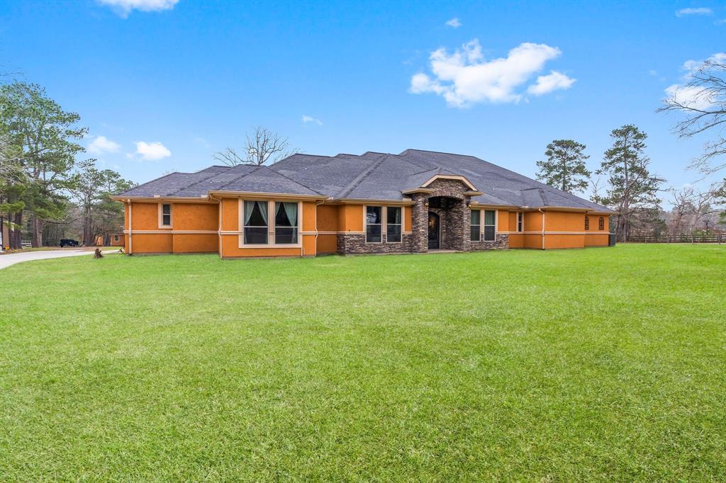 29502 Country Place Road, Magnolia, TX 77355