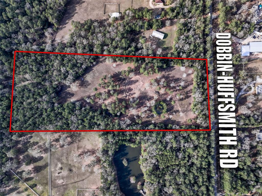 FABULOUS OPPORTUNITY! BUILD YOUR DREAM HOME! EXPANSIVE 15.17 ACRE (per MCAD) TRACT IN EXCLUSIVE RANCHES OF PINEHURST SUBDIVISION! Surrounded by Gorgeous Estate Properties! Easy Access to The Woodlands, Tomball, Montgomery, & Highway 249! Rapidly Growing Area! One Horse per Acre Allowed! 2,850 SqFt Building Minimum, No Time Limit to Build! Private Gated Community with Wonderful Bridle Trails! Zoned to Highly Rated Magnolia ISD Schools! Super Low Tax Rate! INCREDIBLE FIND!