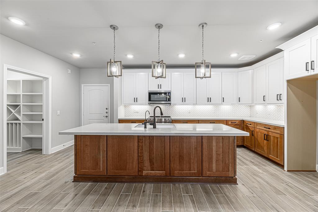 6804  Westview Drive Houston Texas 77055, 24