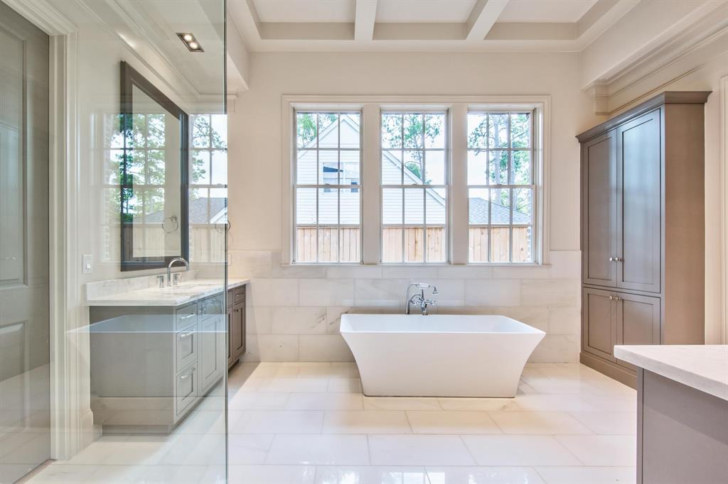 Our spa-like primary baths are the epitome of elegance. With a luxurious fee-standing soaking tub, frameless shower and dual vanities all that awaits is your input!