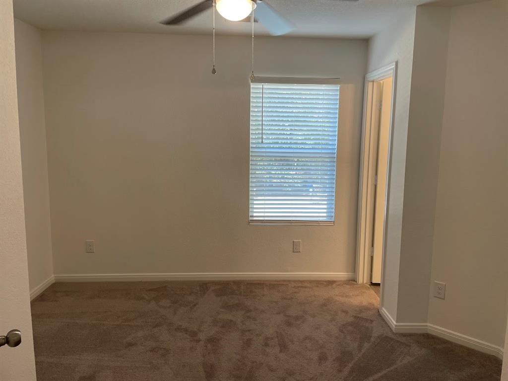 268 Oakridge