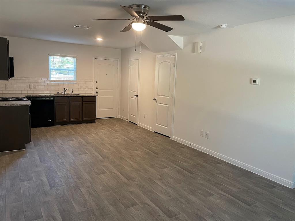 268 Oakridge