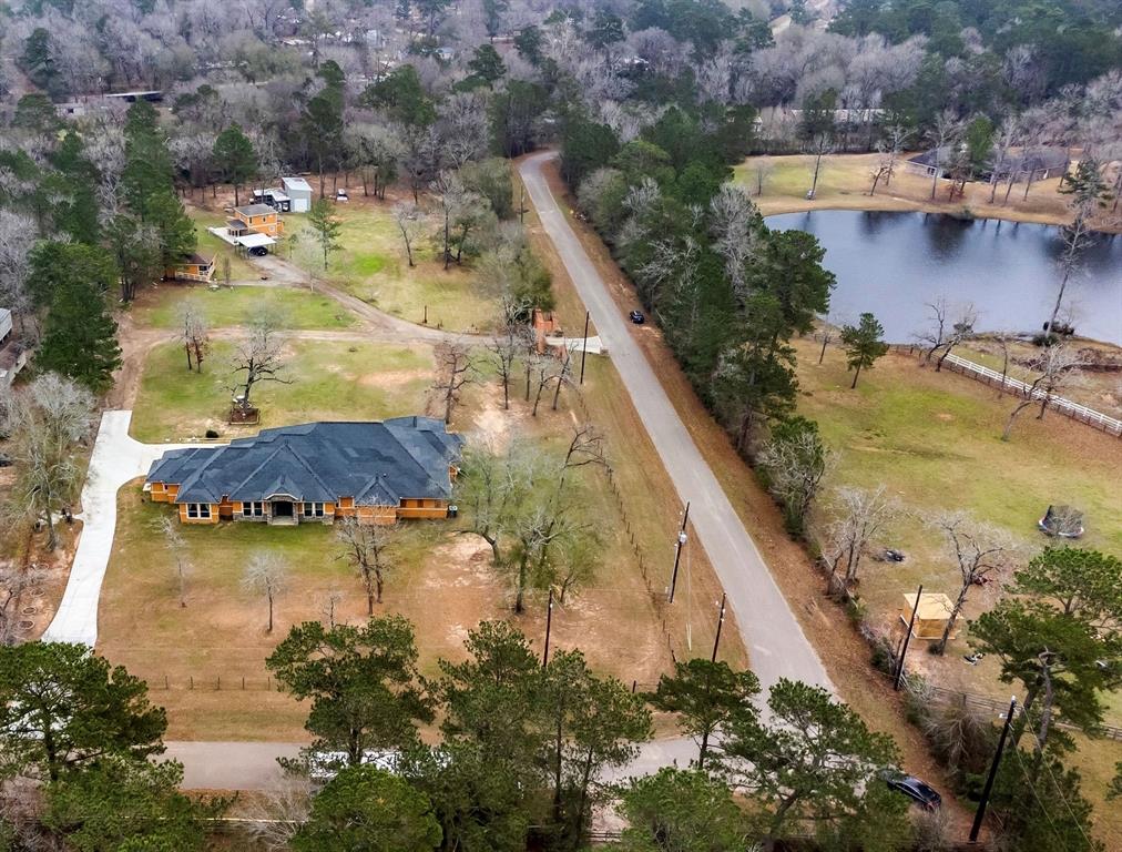 29502 A Country Place Road, Magnolia, TX 77355