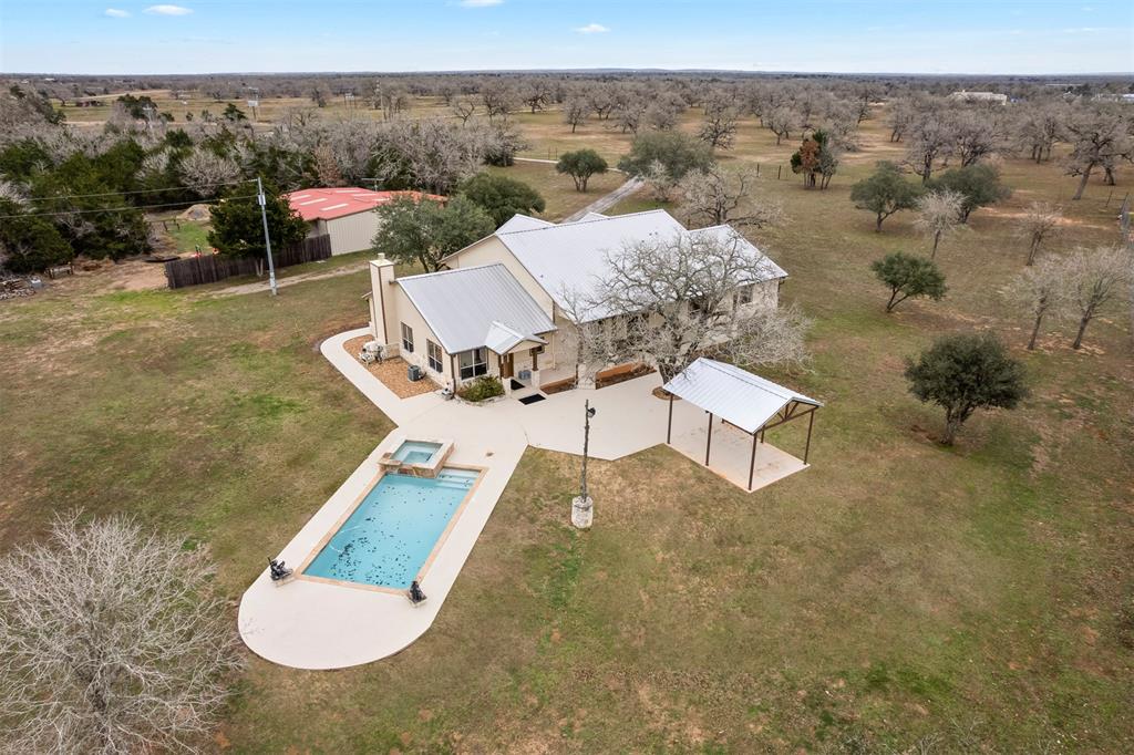 4939  Brown Road Flatonia Texas 78941, 69