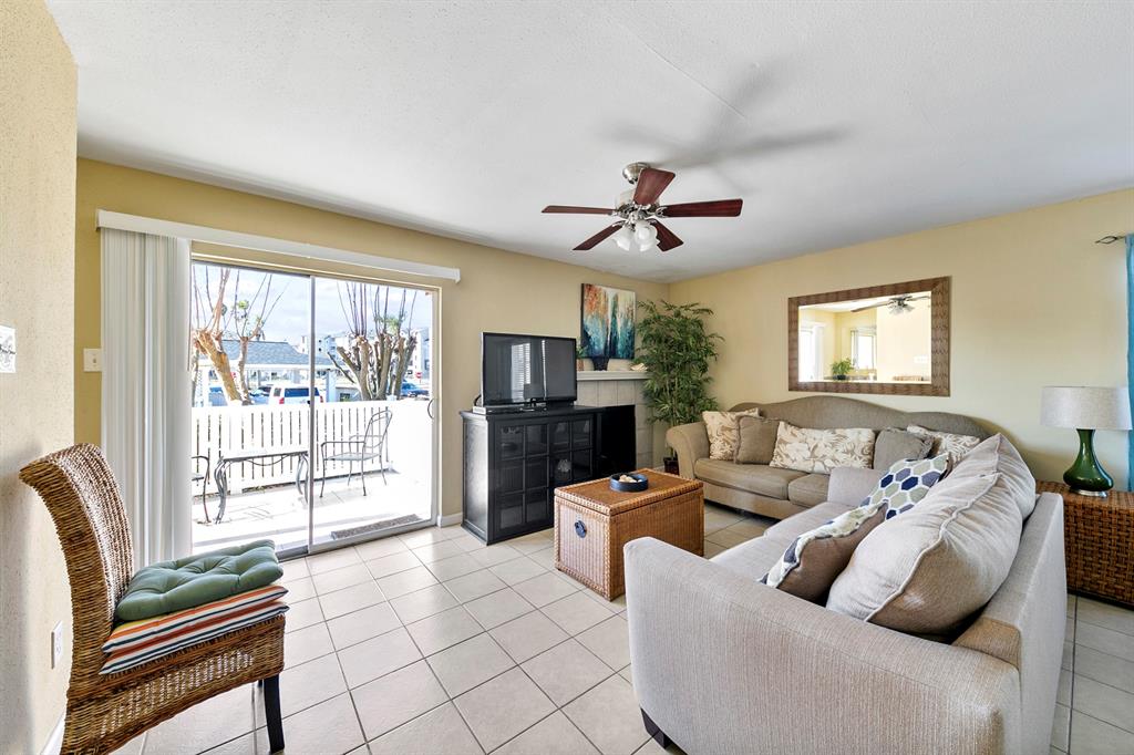 3506  Cove View Boulevard Galveston Texas 77554, Galveston