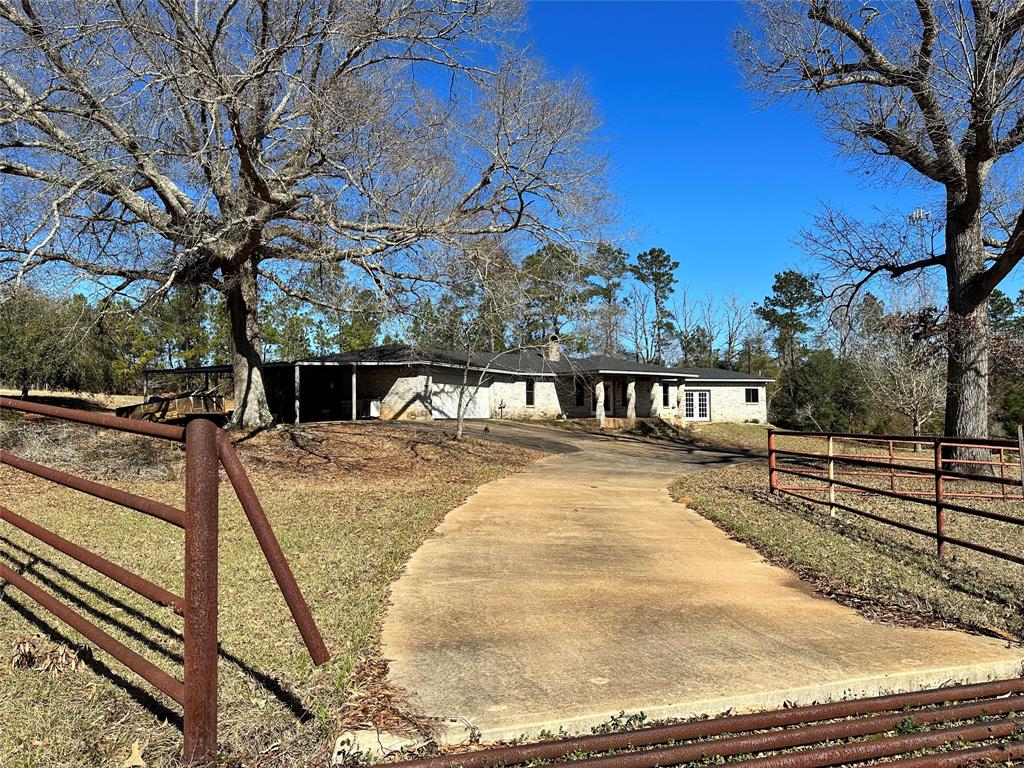 402  County Road 1060  Woodville Texas 75979, 48