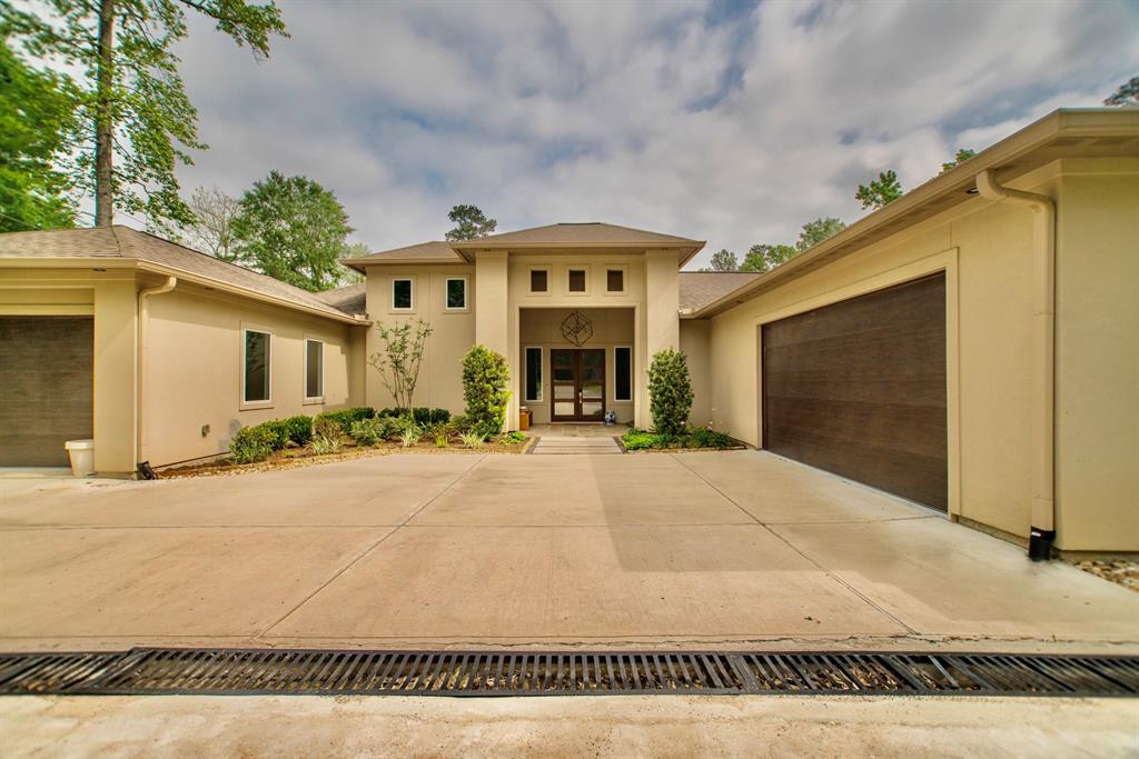 2 Forest Muse, The Woodlands, TX 77382