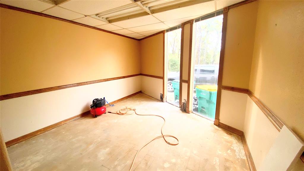 ROOM 3- REAR