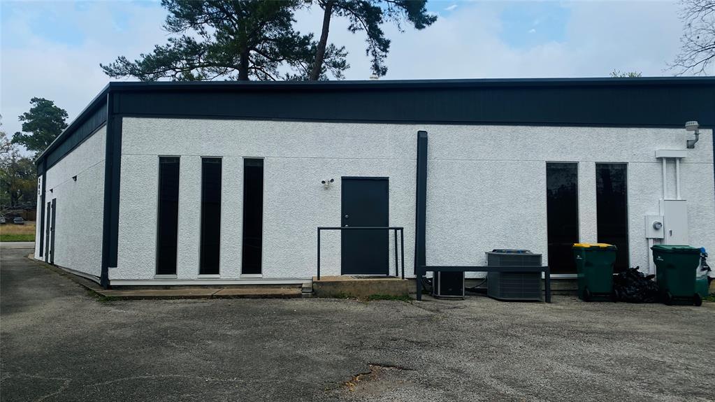 REAR VIEW OF BUILDING