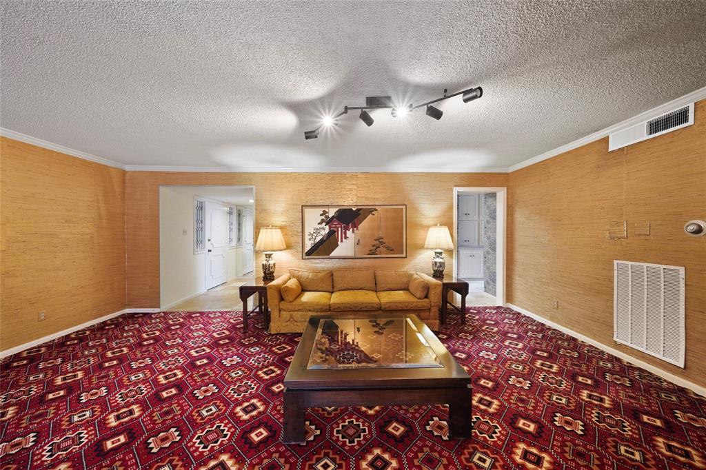 Photo #7: 67570420 Listing 