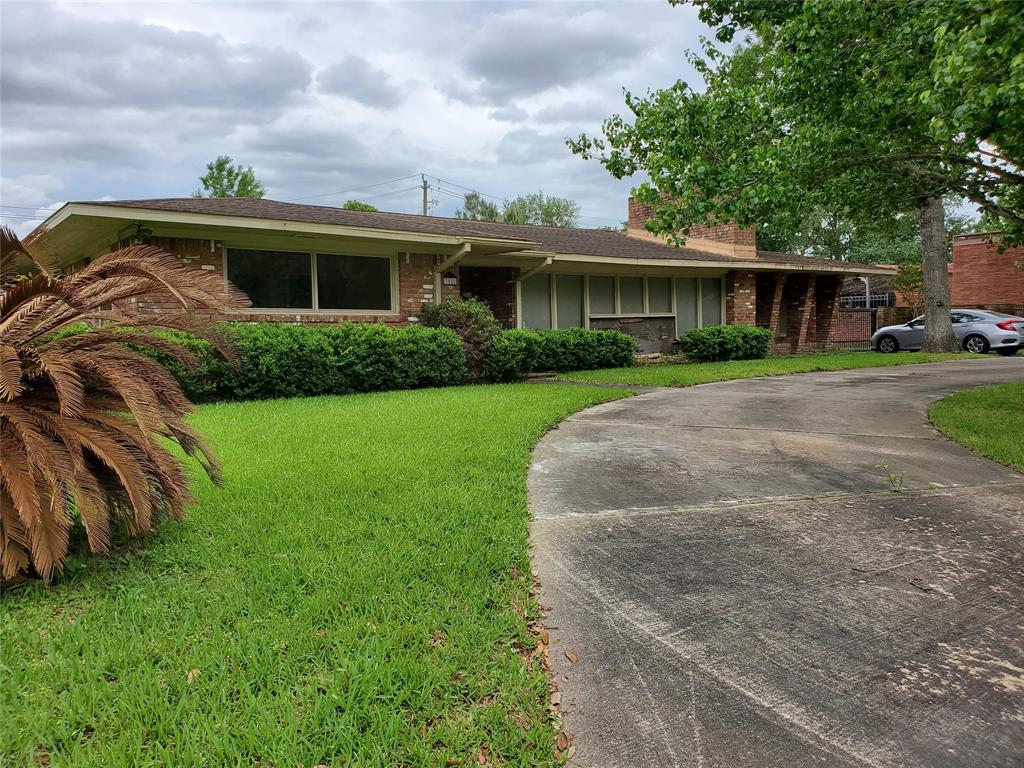 3521 N Braeswood Boulevard Houston Texas 77025, Houston