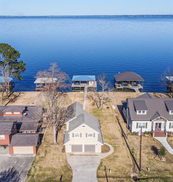 131 Lakeview Shores Drive, Coldspring, TX 77331