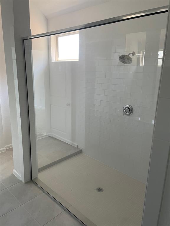 Owners Shower