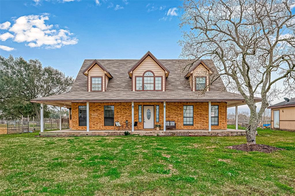 7425 Avenue P, Santa Fe, TX 77510