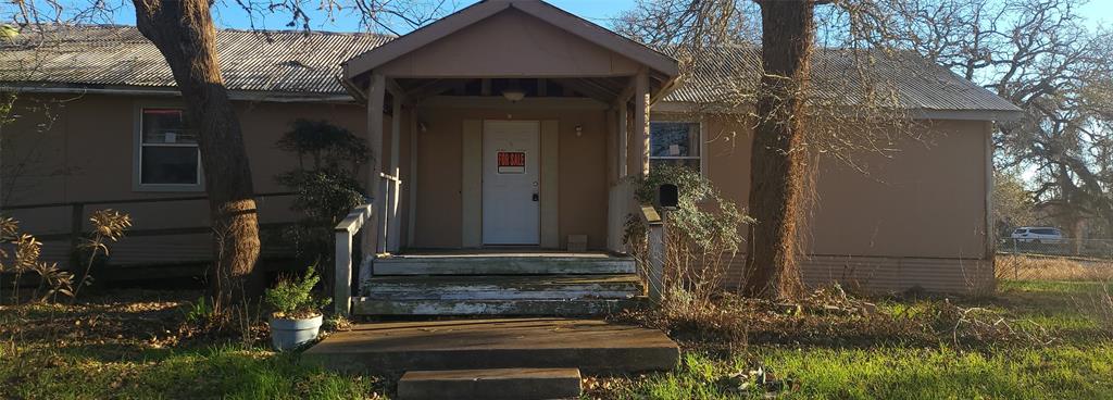 1506 Dallas Street, Gonzales, TX 78629
