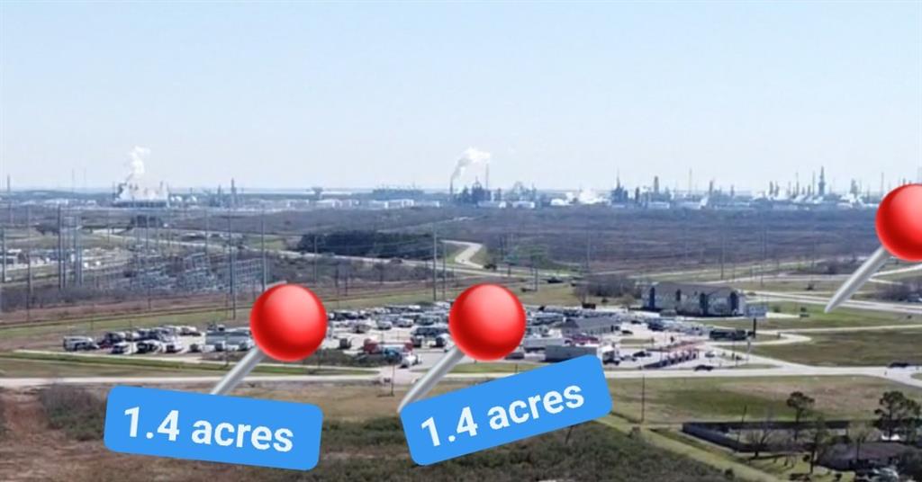 5745 W Port Arthur Rd