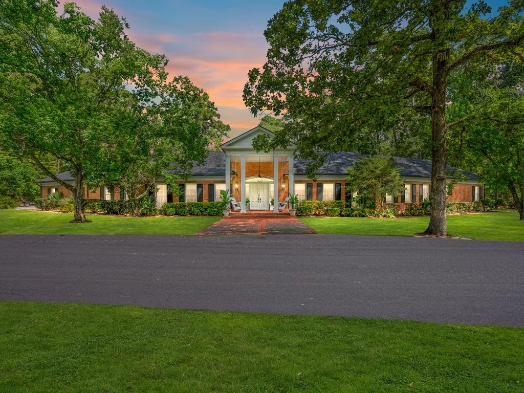 1708 Copeland Street, Lufkin, TX 75904