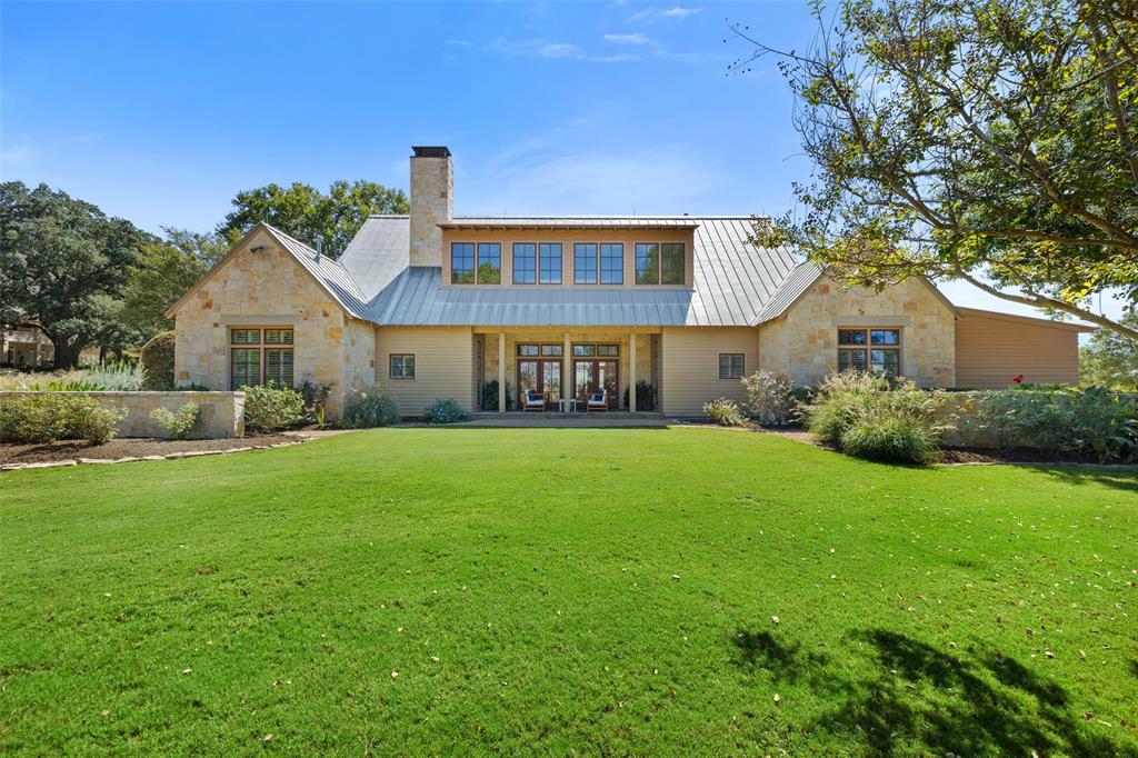 2320 Gun And Rod Circle, Brenham, TX 77833