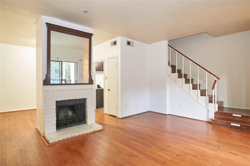 11711  Memorial Drive Houston Texas 77024, 23