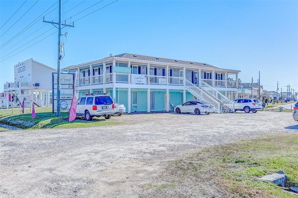 2950  Hwy 87  Crystal Beach Texas 77650, 33