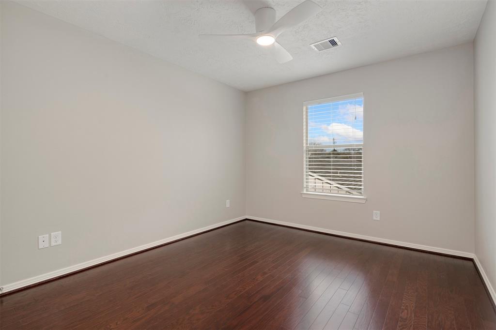1713 W T C Jester Boulevard, Houston, TX 77008