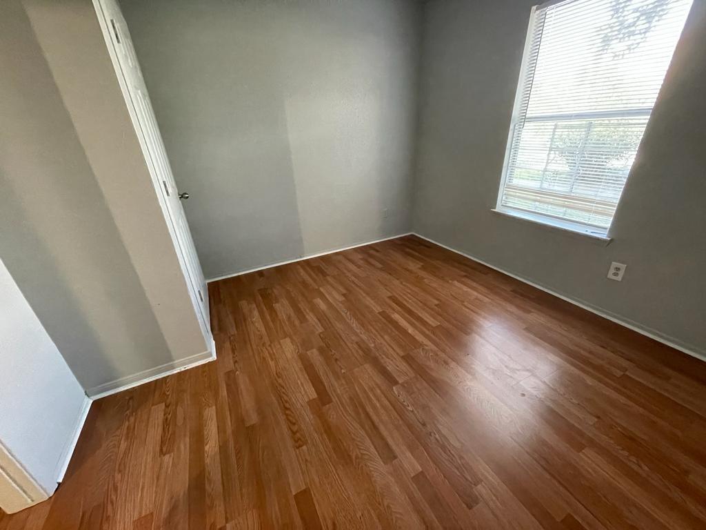 Photo #3: 54121290 Listing 
